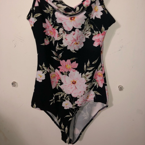 Charlotte Russe Other - Off shoulder Bodysuit